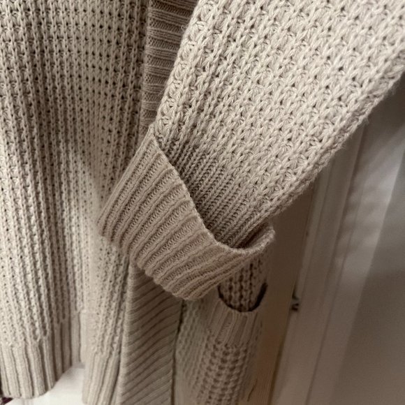 Open Knit Cardigan - Picture 4 of 9